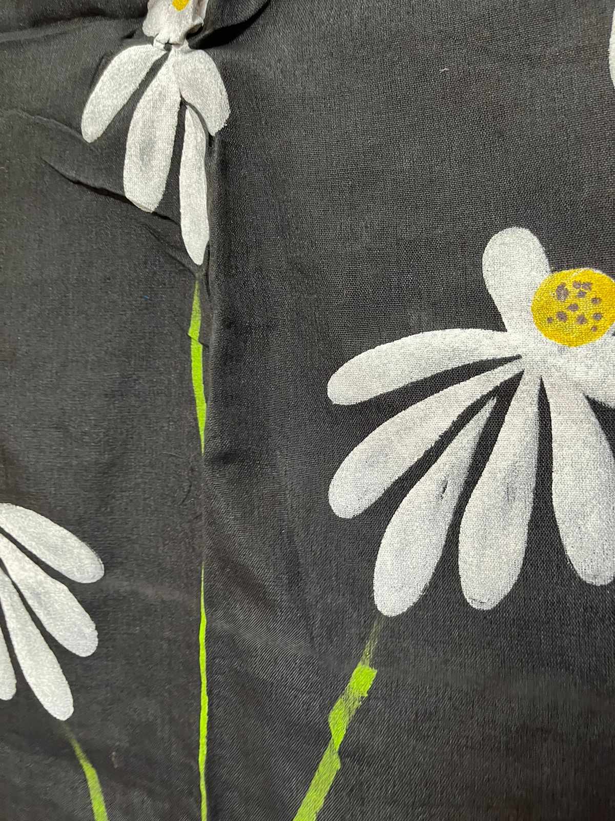 Hand-painted Shapla design mul-cotton saree in Black – A handcrafted saree for elegant women.