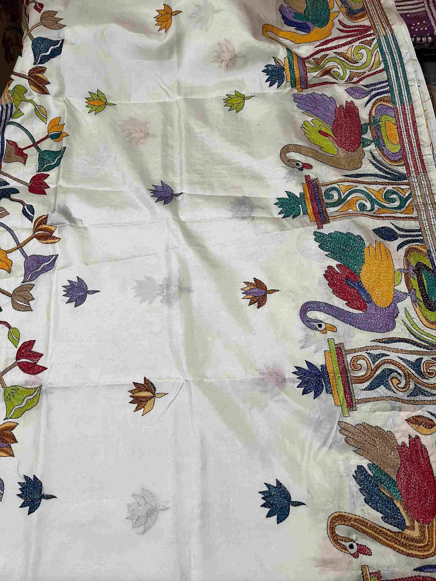 Woman in Desi Aadat Kantha Stitch Saree showcasing best ethnic wear for women – party look with saree