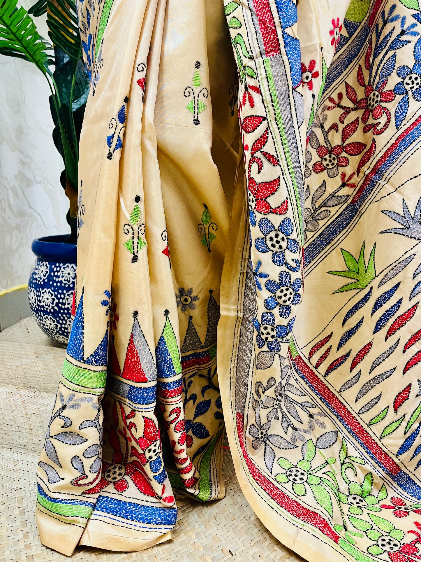 Beige handwoven kantha stitch saree with detailed human figure embroidery by Desi Aadat