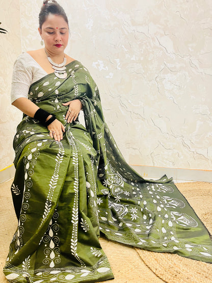 Desi Aadat Kantha Stitch Saree in Bottle Green Blended Bangalore Silk with floral motifs – handwoven beauty