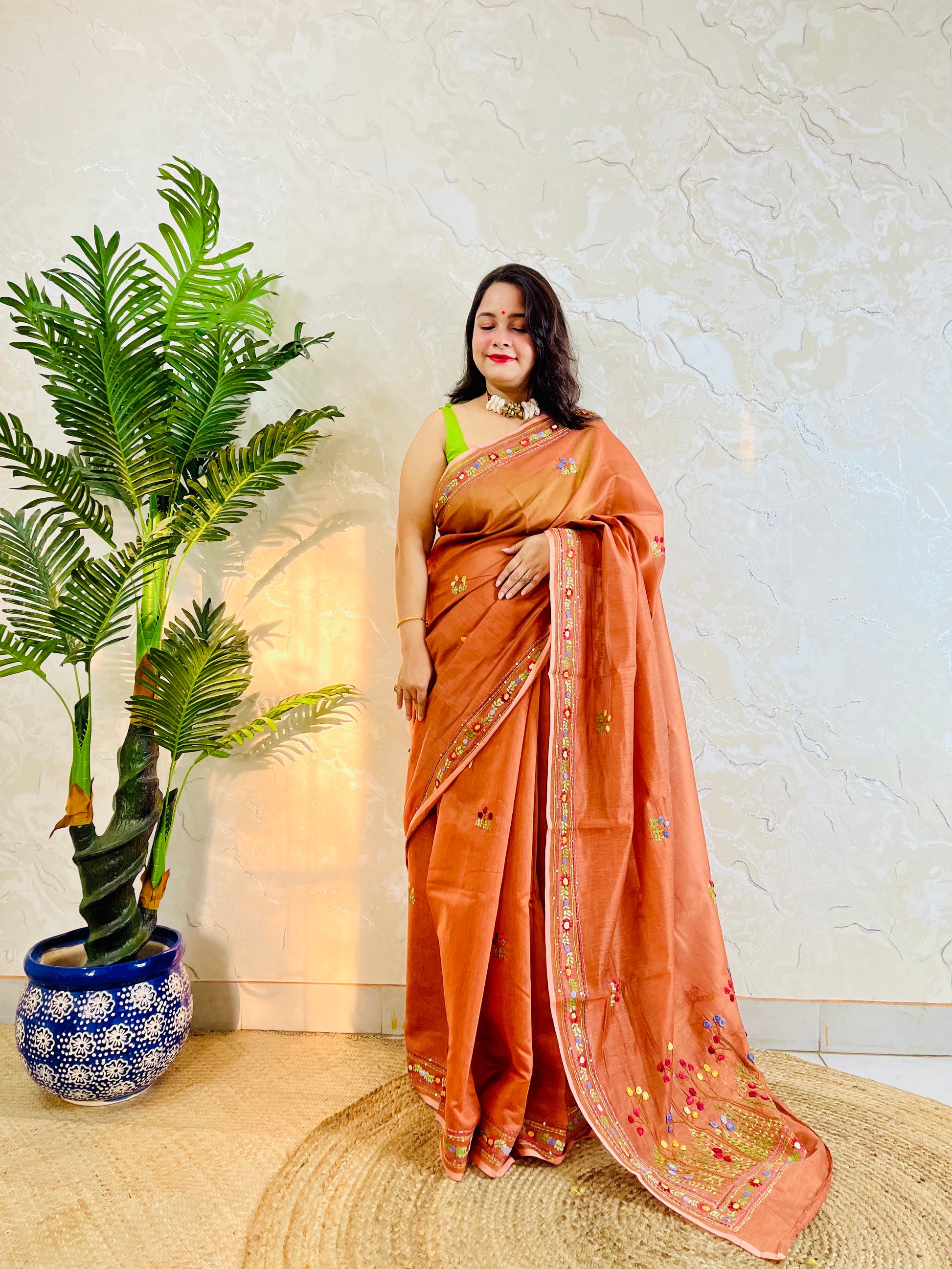 Copper-brown Chanderi silk cotton saree with hand-embroidered Bullion Stitch and French Knot floral pallu – Desi Aadat