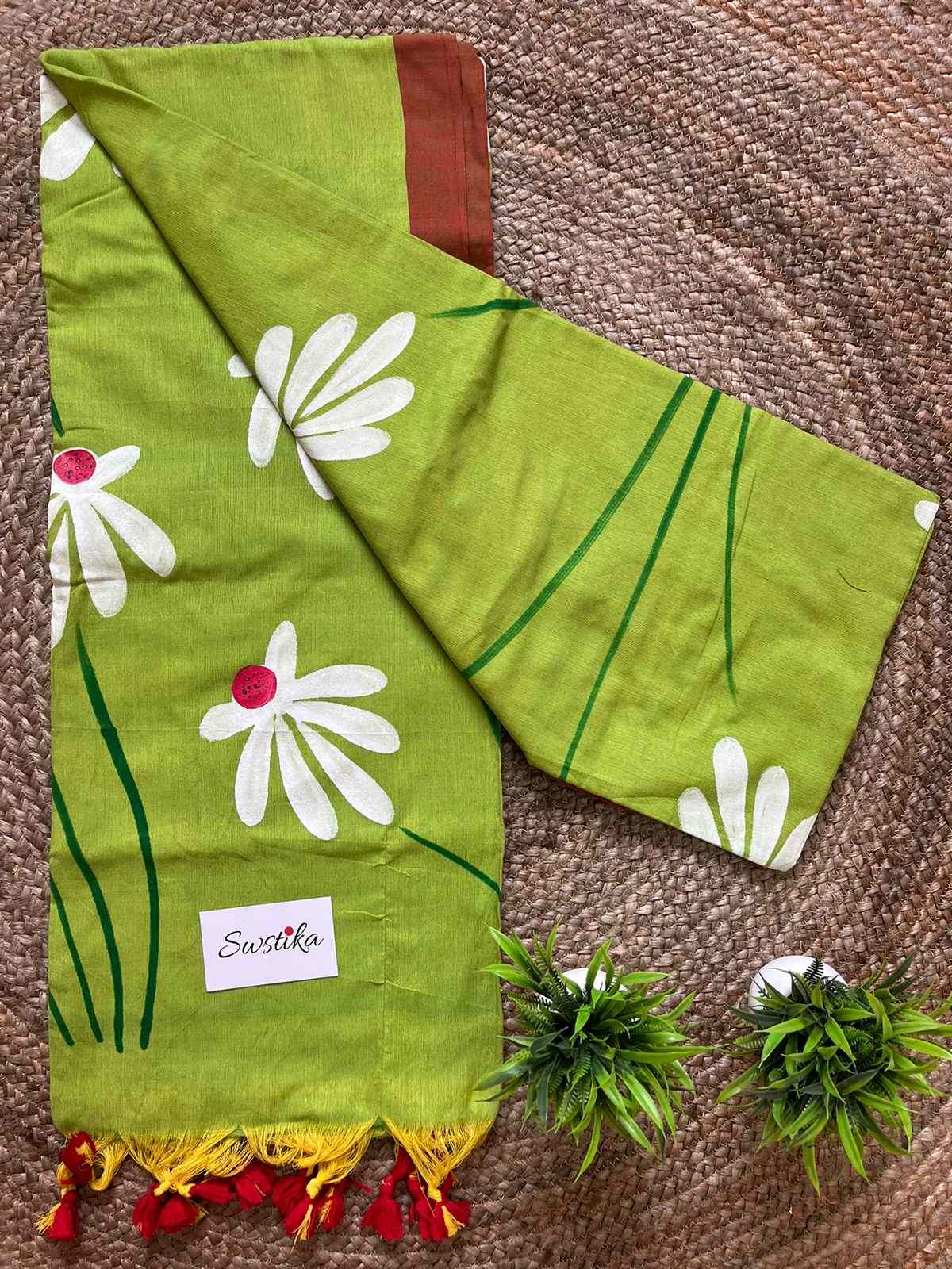 Green Hand Painted Shapla Mul-Cotton Saree by Desi Aadat