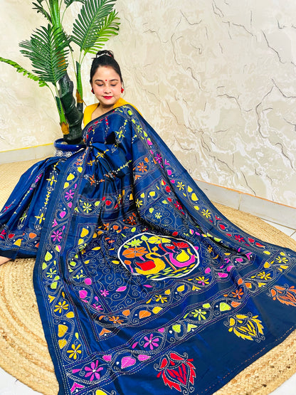 Ink blue Kantha saree with swan medallion motif, seated pallu detail view