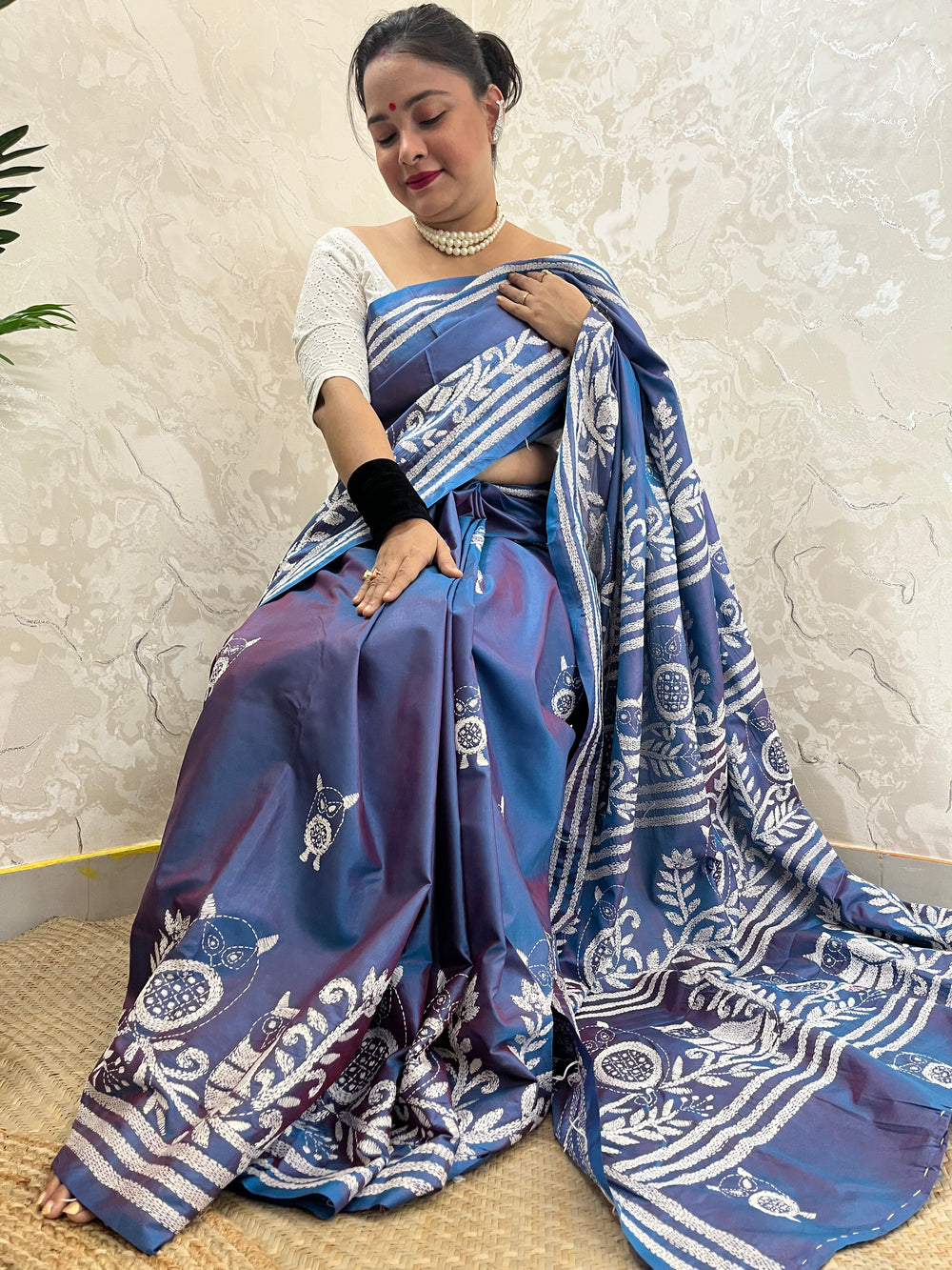 Desi Aadat Kantha Stitch Saree in Blue Blended Bangalore Silk with owl motif & dual tone – handwoven elegance