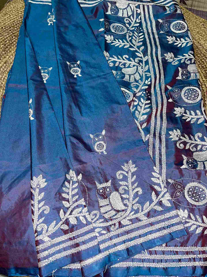 Saree Traditional Look – Beautiful Women in Saree Wearing Kantha Stitch Silk Saree