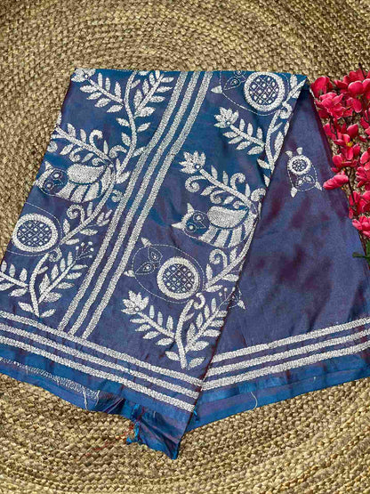 Desi Aadat Kantha Stitch Saree in Blue Blended Bangalore Silk with owl motif & dual tone – handwoven elegance