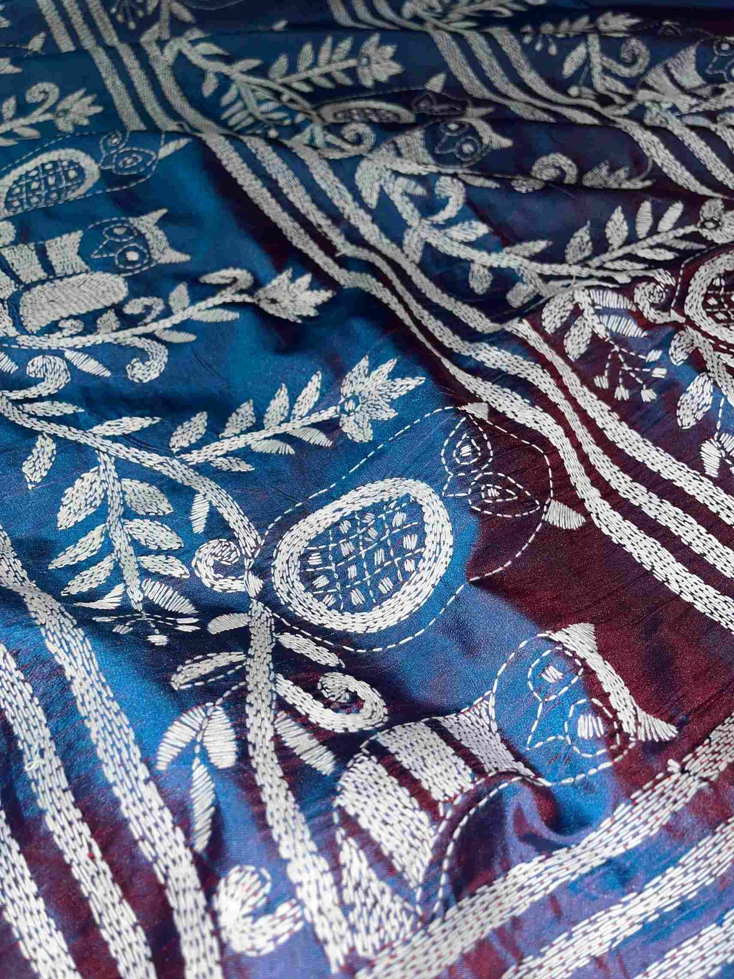Kantha Stitch Saree – Blue Bangalore Silk with Owl Motif and Dual Tone Embroidery