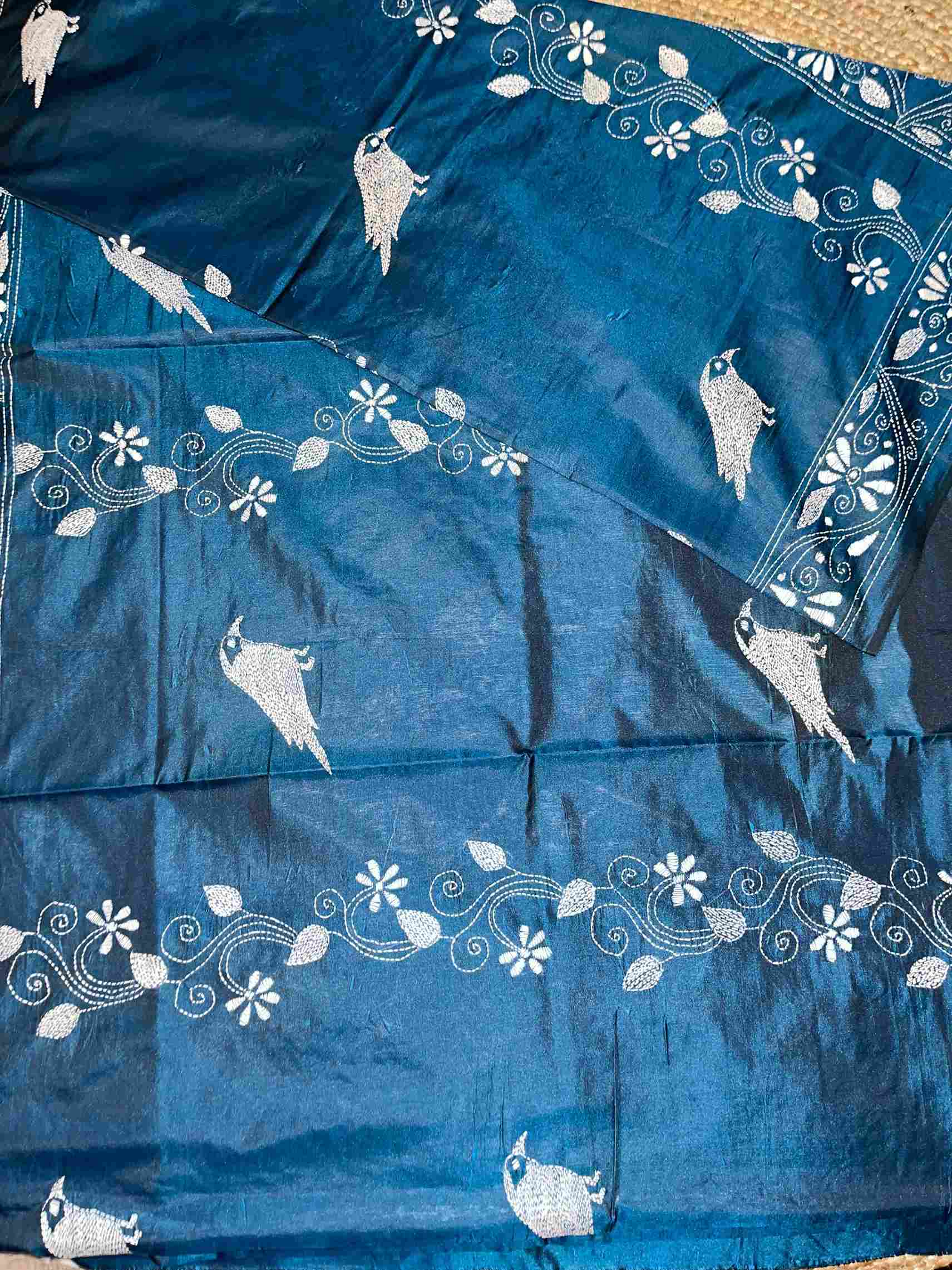 Traditional Saree Look – Beautiful Women in Saree Wearing Handcrafted Kantha Stitch Silk Saree
