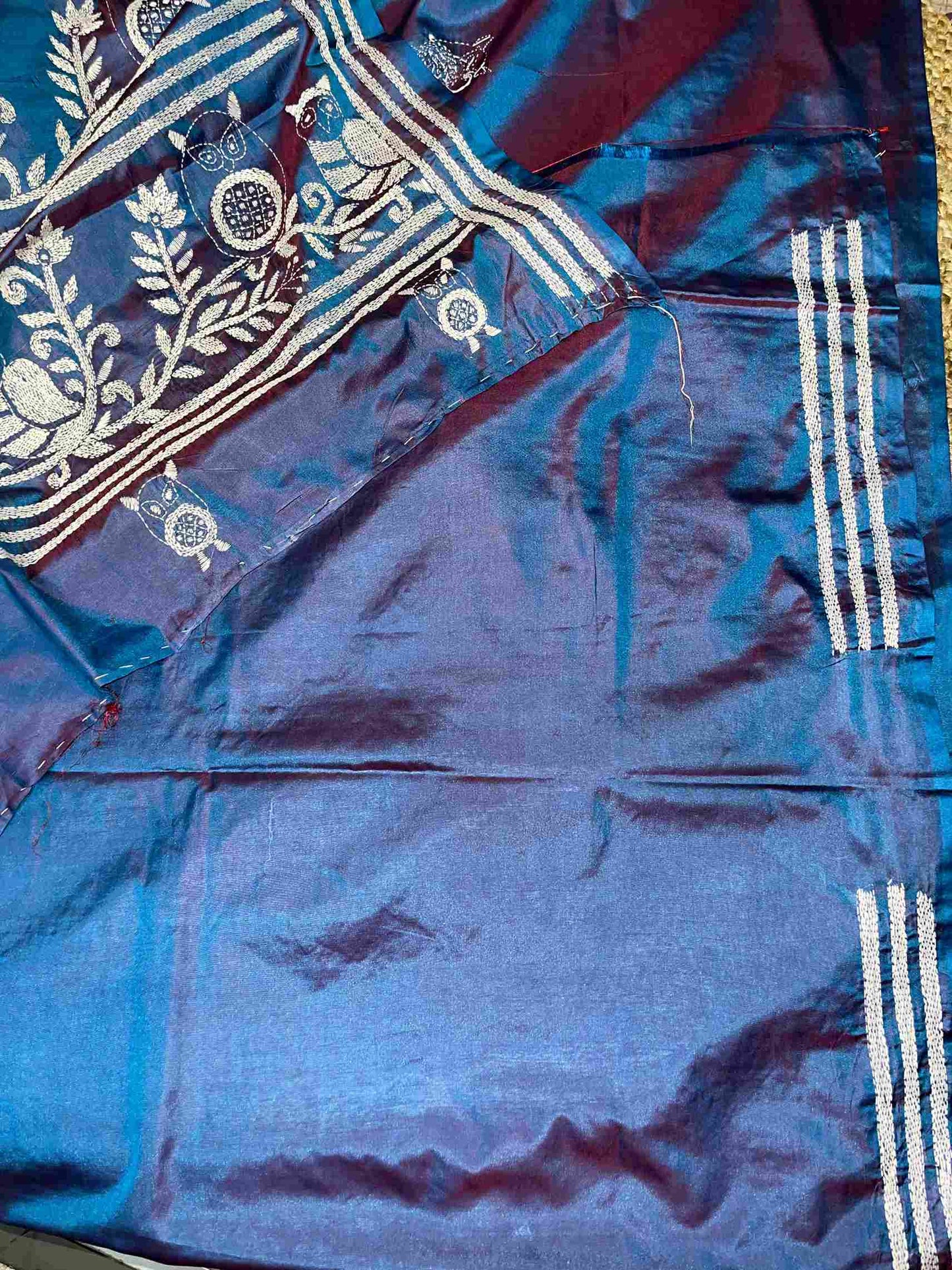 Traditional Saree Look – Beautiful Women in Saree Wearing Handcrafted Kantha Stitch Silk Saree