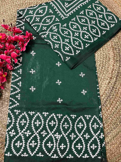 Gujarati Stitch Saree with Kutch Hand Embroidery in Bottle Green