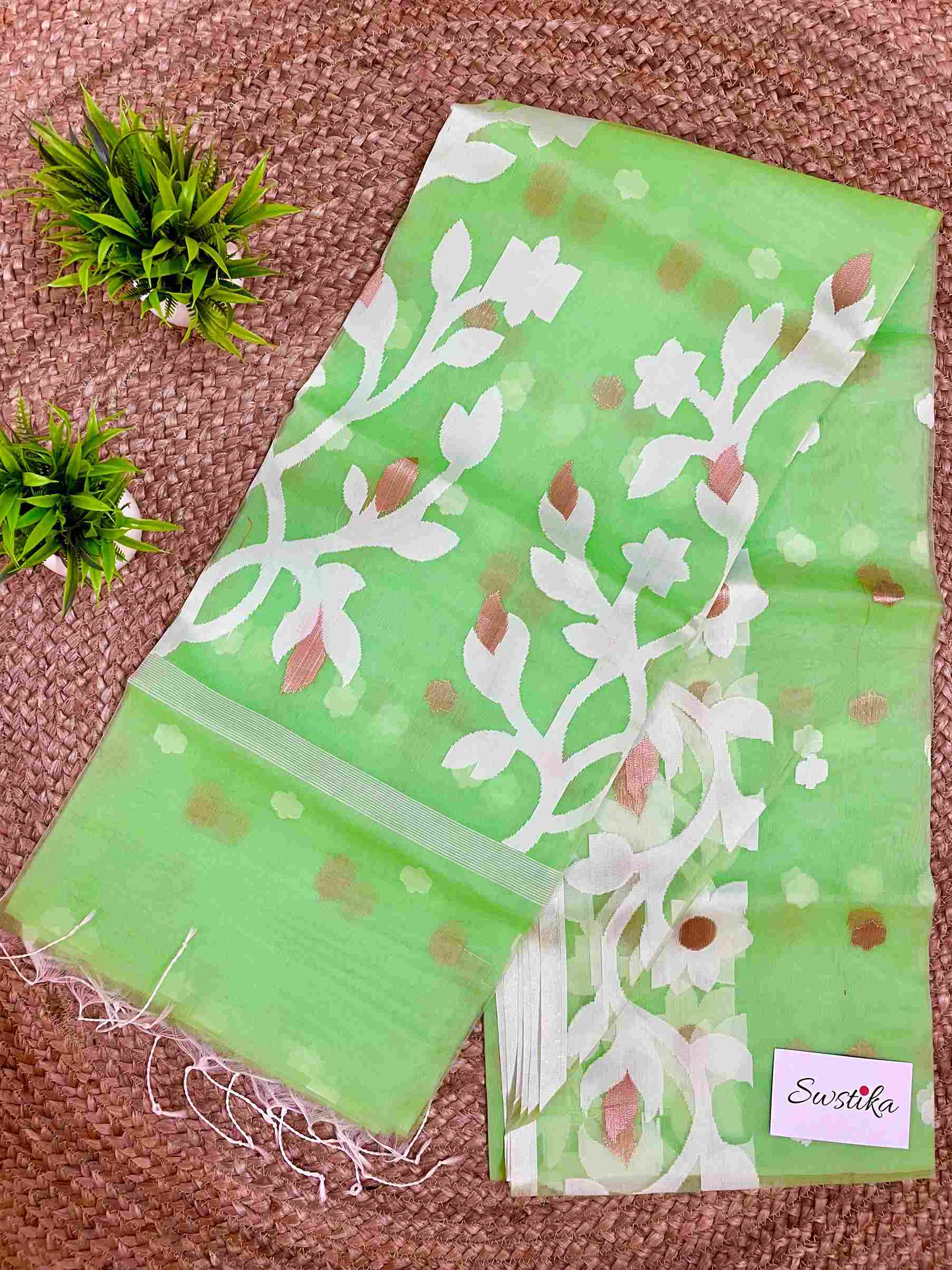 Banana Leaf Green Resham Silk Muslin Saree with Jamdani handloom weave by Desi Aadat