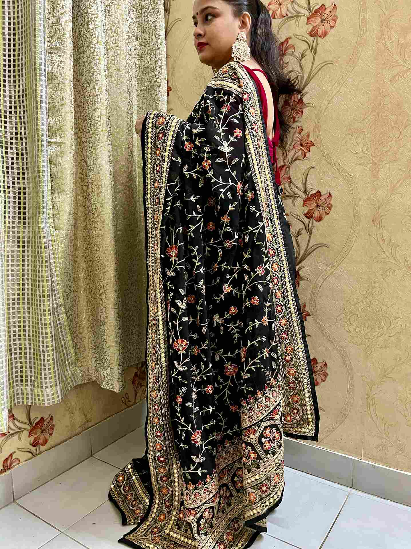 Black Pashmina Work Georgette Saree with handwoven embroidery by Desi Aadat