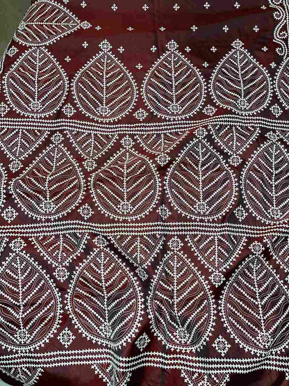 Stunning woman in Maroon Brown handwoven saree by Desi Aadat showcasing traditional elegance